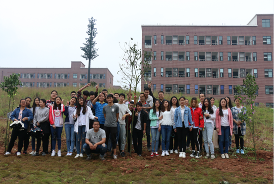 ˵: 1493346346326869.png