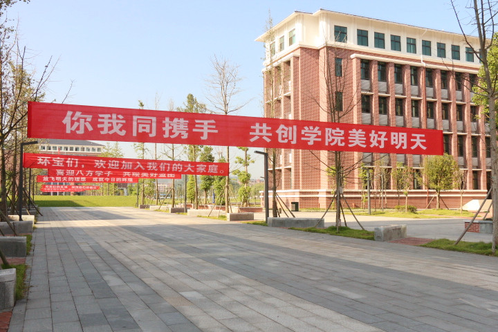 说明: 1503888411939900.jpg