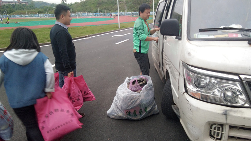 说明: IMG_20170927_181300_副本.jpg