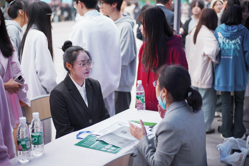 ˵: https://www.cqzhxy.cn/SITE_ATTACHE/www_cqzhxy_cn/2024-10-25/upload/image/20241025/1729840279607034982.png