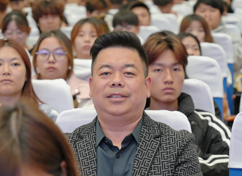 ˵: https://www.cqzhxy.cn/SITE_ATTACHE/www_cqzhxy_cn/2024-11-05/upload/image/20241105/1730803509777047209.png