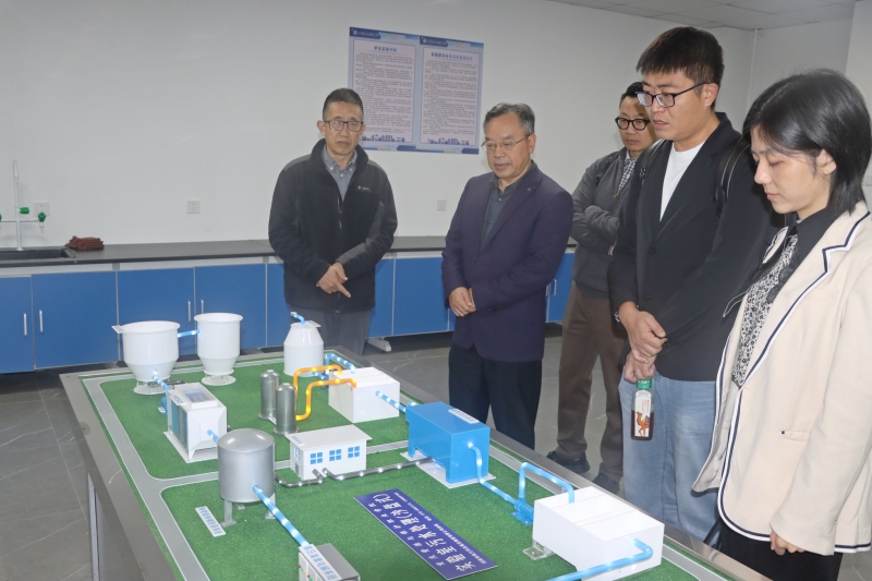 ˵: https://www.cqzhxy.cn/SITE_ATTACHE/www_cqzhxy_cn/2024-11-14/upload/image/20241114/1731583376599006941.jpg