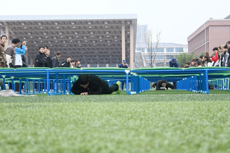 ˵: https://www.cqzhxy.cn/SITE_ATTACHE/www_cqzhxy_cn/2024-11-22/upload/image/20241122/1732263899990063898.jpg