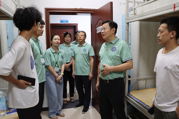 ˵: https://jg.cqzhxy.cn/SITE_ATTACHE/jg_cqzhxy_cn/2024-08-26/upload/image/20240826/1724642503795046750.jpg