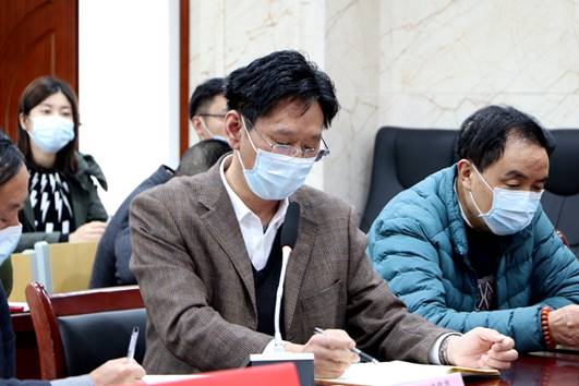 ˵: https://dzbgs.cqzhxy.cn/SITE_RES/www_cqzhxy_cn/upload/image/20200425/1587746668388012864.jpg