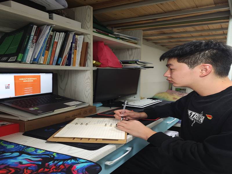 ˵: 1666944922909070276.jpg