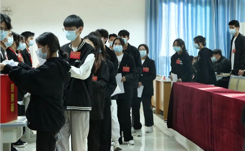 ˵: https://zxb.cqzhxy.cn/SITE_ATTACHE/www_cqzhxy_cn/2022-11-06/upload/image/20221106/1667709052657017426.jpg