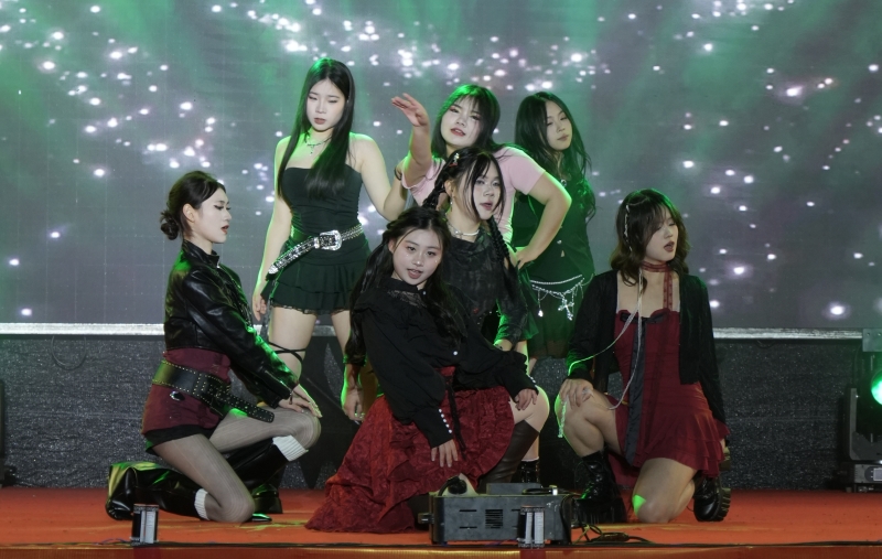 ˵: https://www.cqzhxy.cn/SITE_ATTACHE/www_cqzhxy_cn/2024-12-27/upload/image/20241227/1735295916195054108.jpg