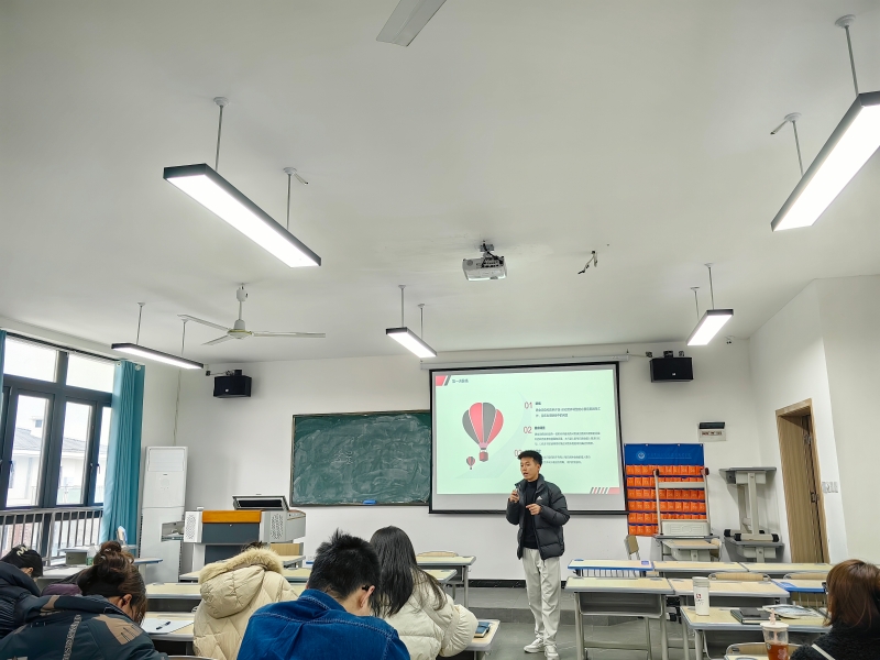 ˵: https://www.cqzhxy.cn/SITE_ATTACHE/www_cqzhxy_cn/2025-02-23/upload/image/20250223/1740276167674000403.jpg