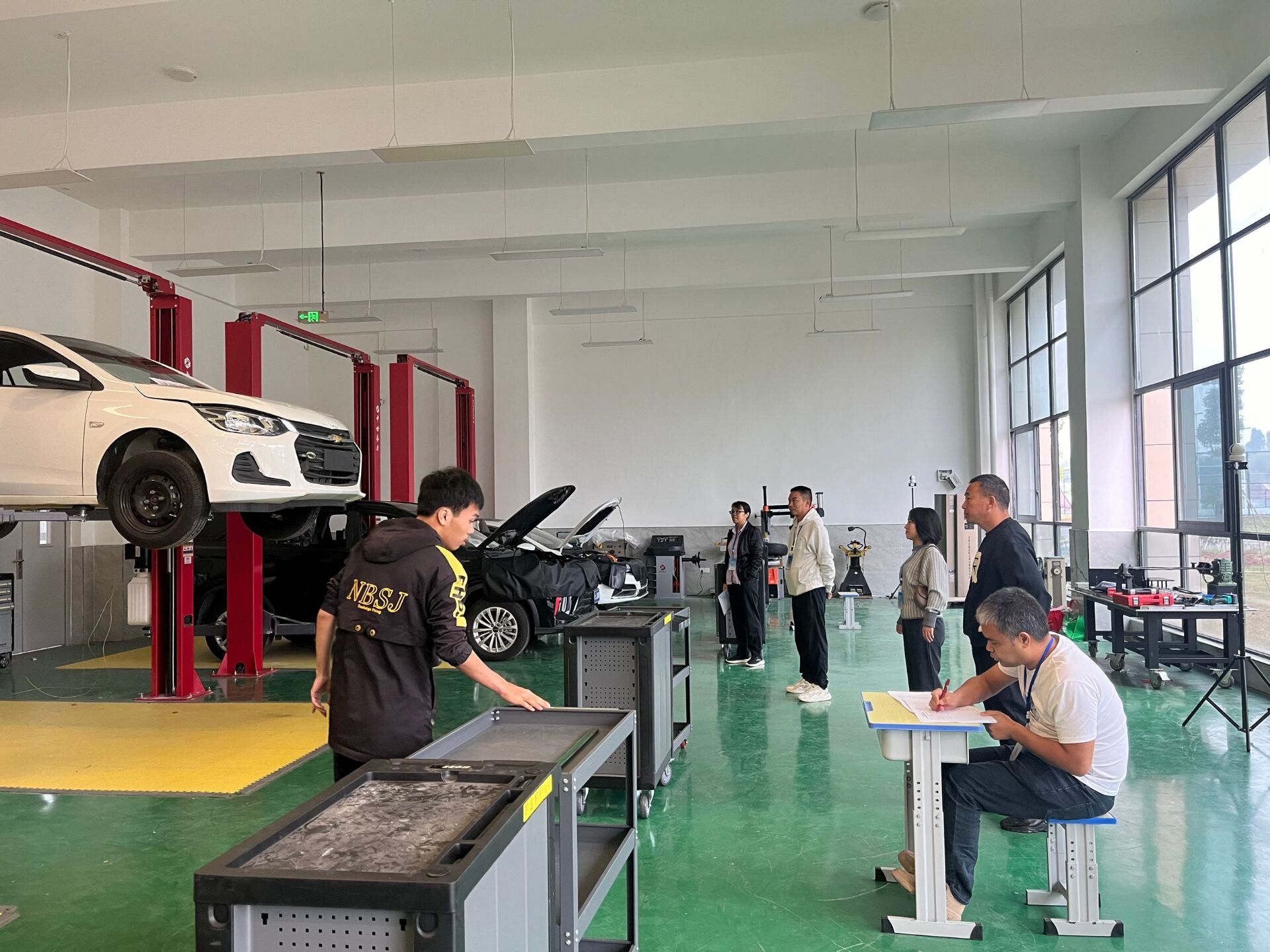 说明: 1731546060228089318.jpg