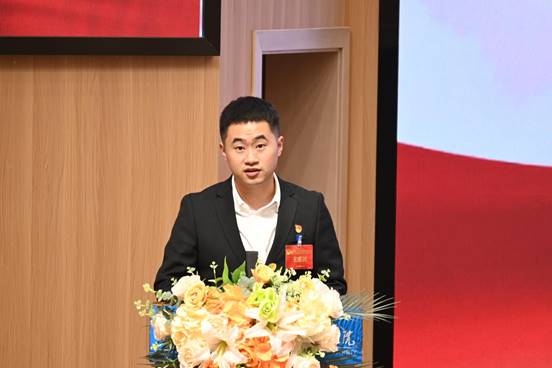 ˵: 1732151260226074523.png