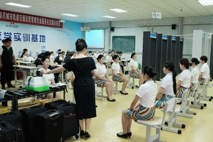 1749040689759519079.png 图片7.png