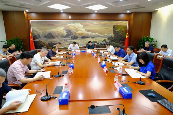 ������ռ��ŵ�ί���е�ʷѧϰ����ר������ѧϰ��